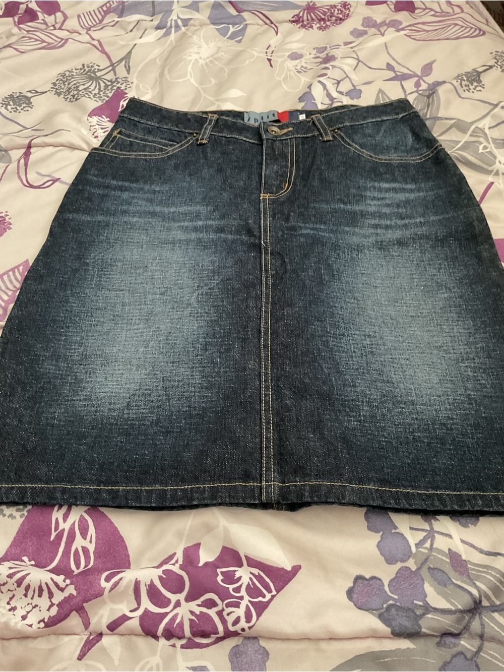 Vintage split Dark Wash Denim Skirt - Blue NWOT